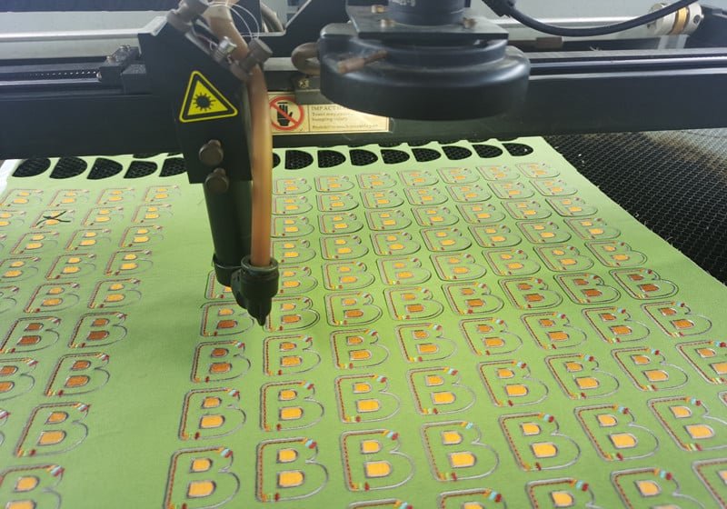 laser cutting machine