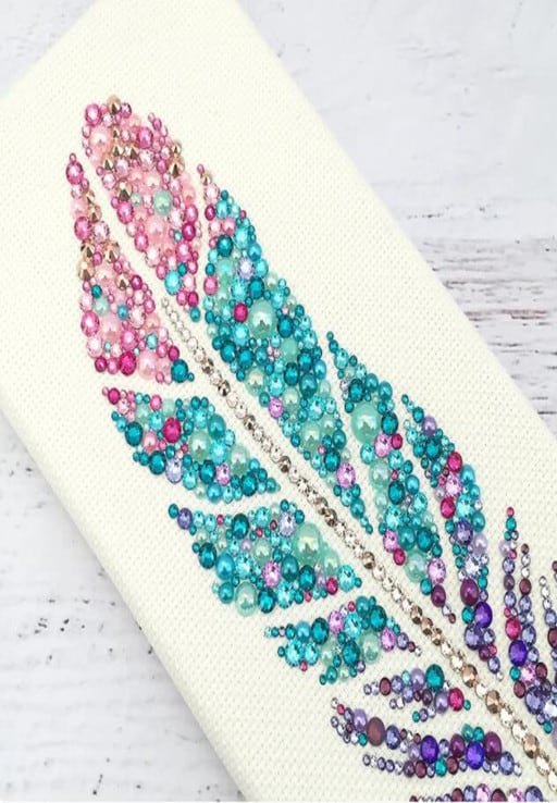 Rhinestones leave